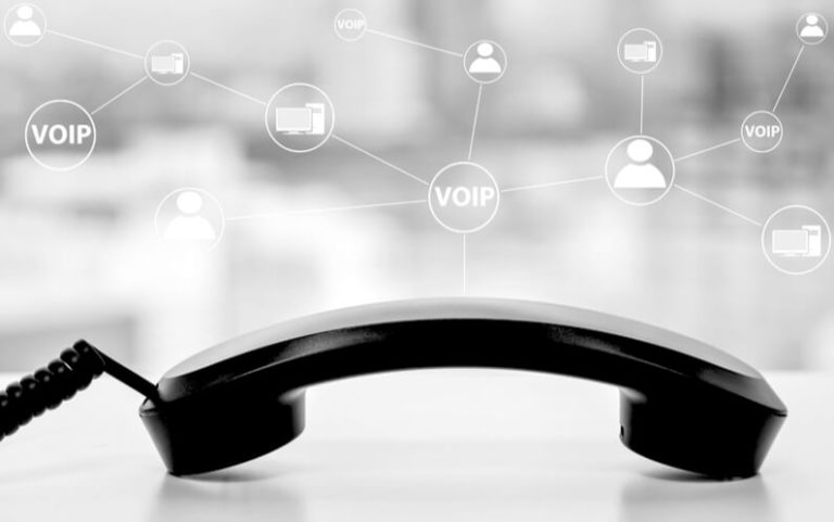 Read more about the article How Can Your Business Benefit with VoIP Solutions?